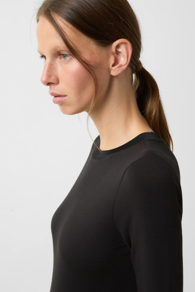 56345105_026_03 56345105_026_03